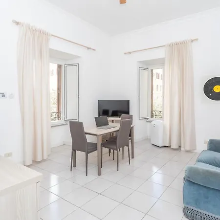 Leisure & Business In Prati San Pietro Valadier Rom